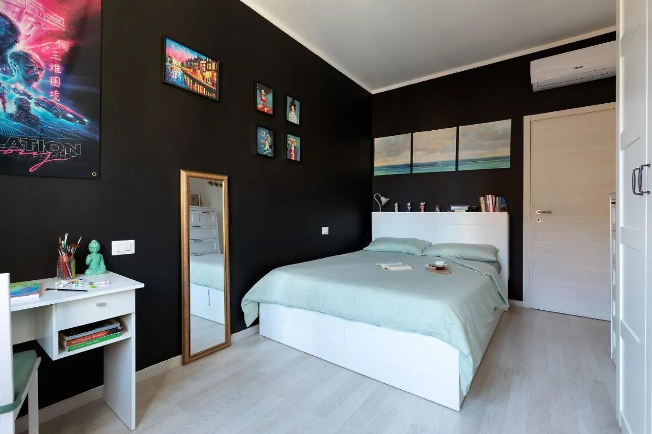 Cosy flat Apartment Cormano